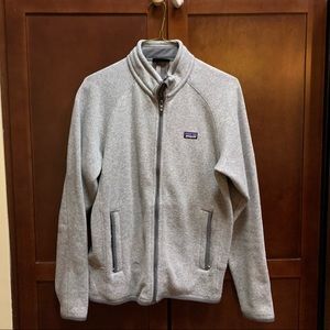 Patagonia Men’s medium stone wash jacket.